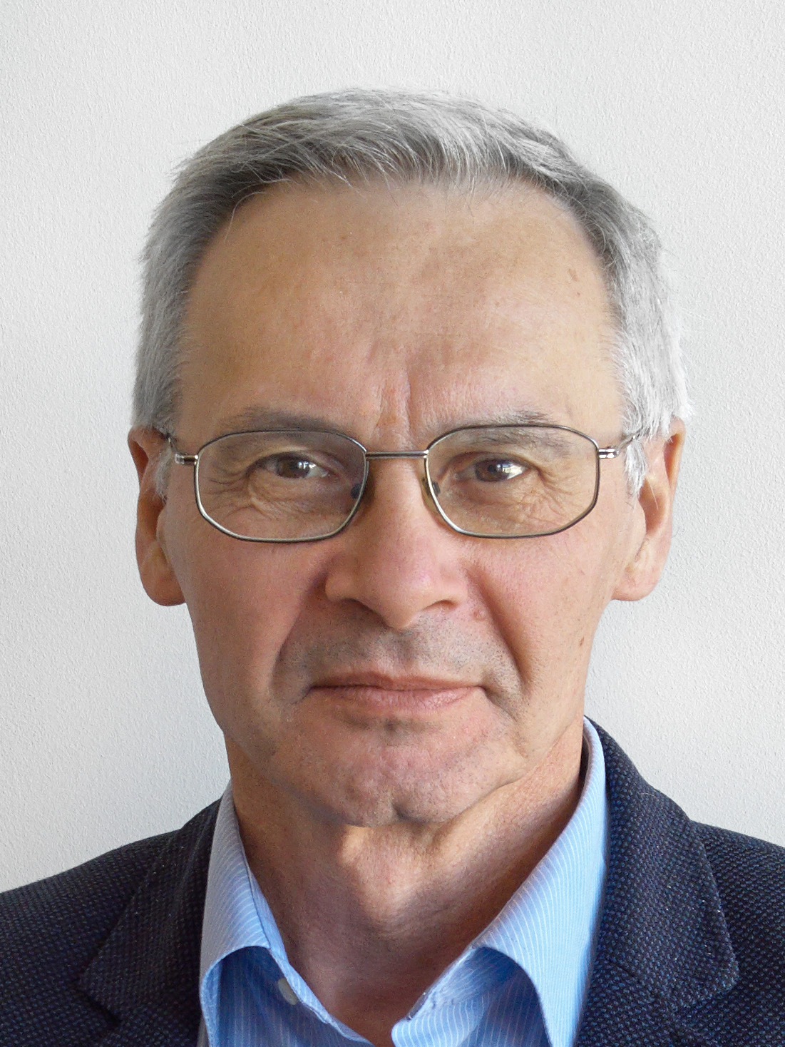 Maciej Niedźwiecki